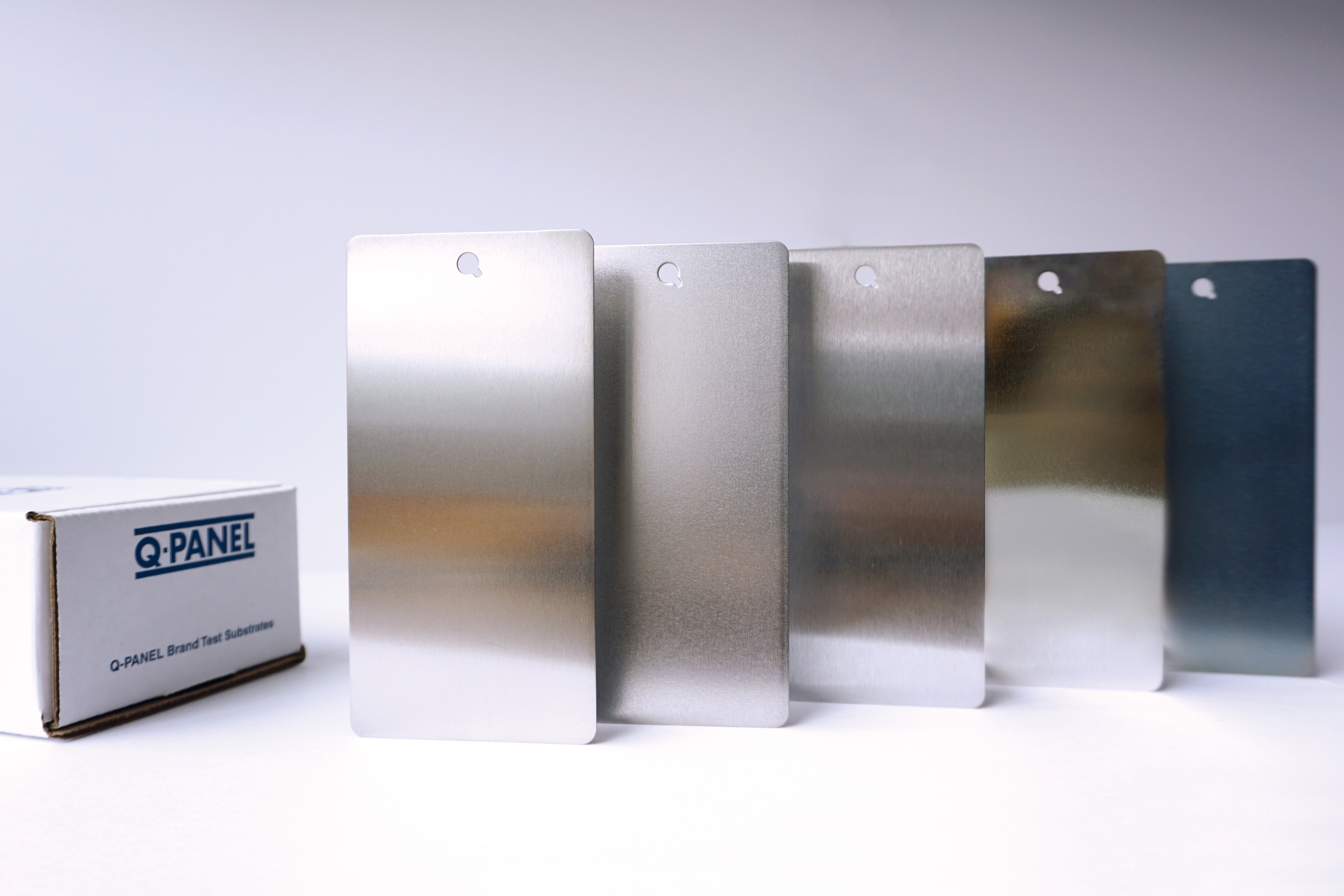 QPANEL StandardPrüfsubstrate inar September 2022 QLab Corporation